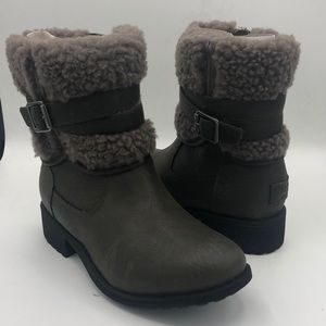 UGG Blayre Slate Boot IVE Sheepskin Leather Boot